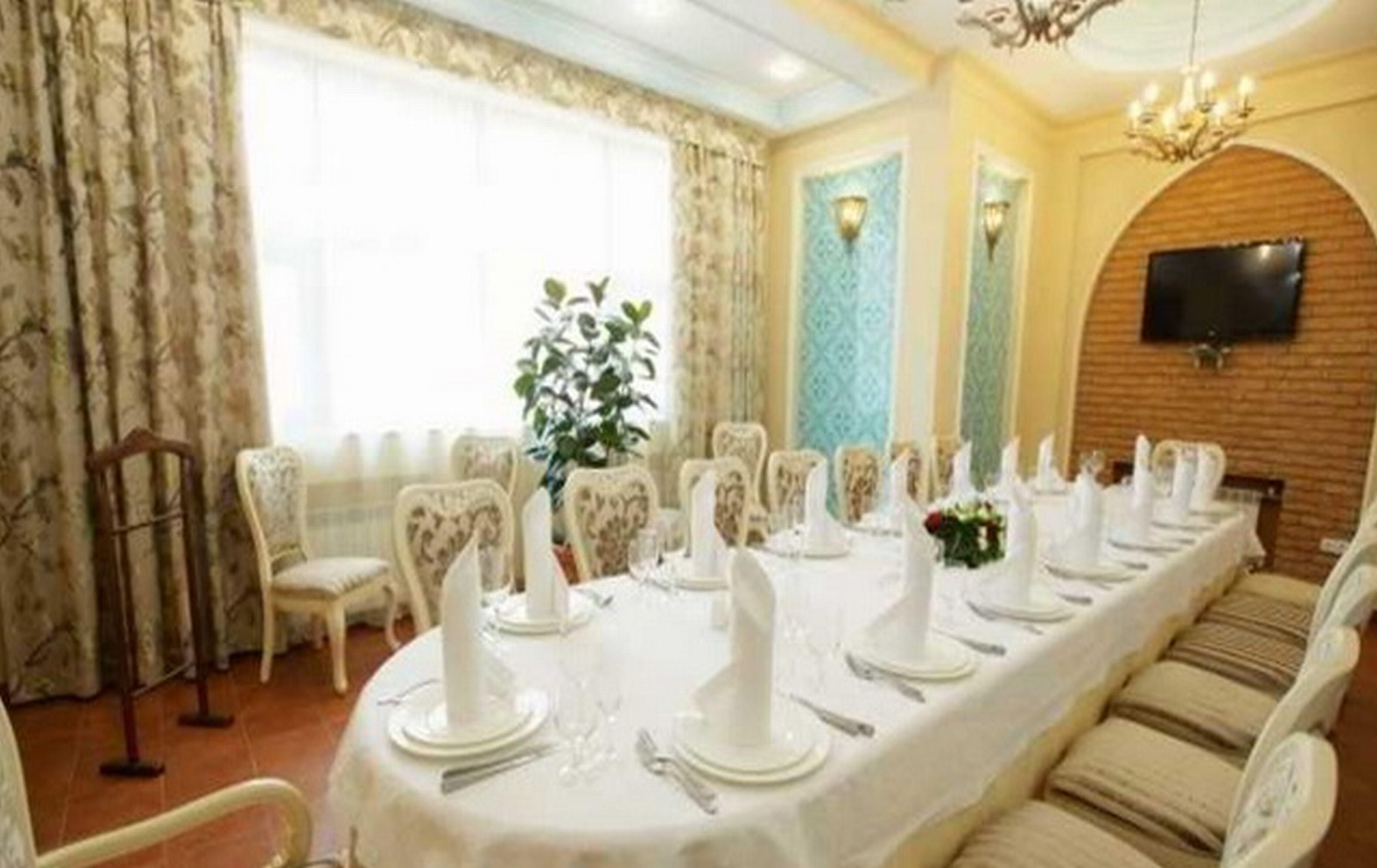 Kazzhol Hotel Astana Exterior foto