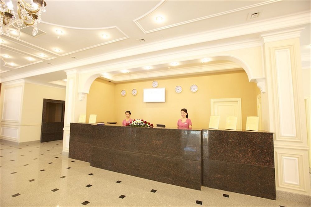 Kazzhol Hotel Astana Exterior foto