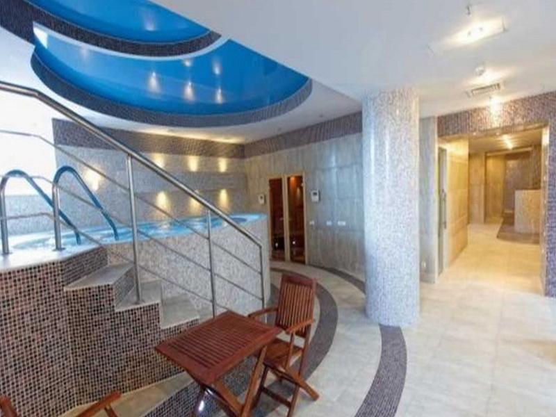 Kazzhol Hotel Astana Exterior foto